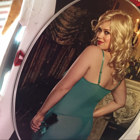 β€Plusβ€LINGERIE Emerald Green Slip - Picture 3 of 3