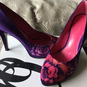 Nine West purple floral heels