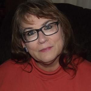 Meet your Posher, Carol