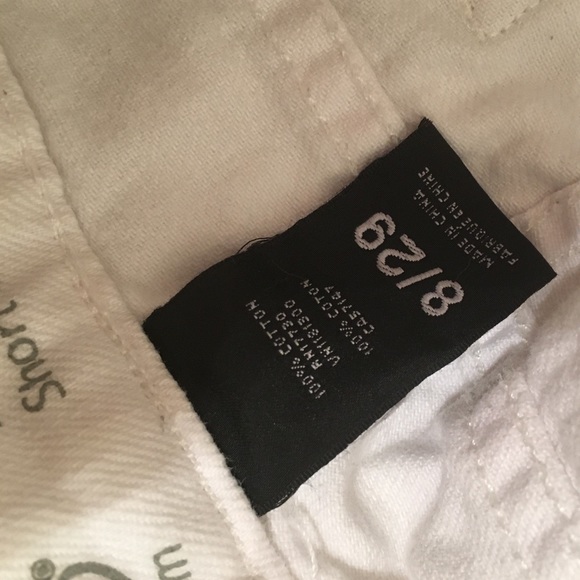 White shorts - Picture 3 of 3