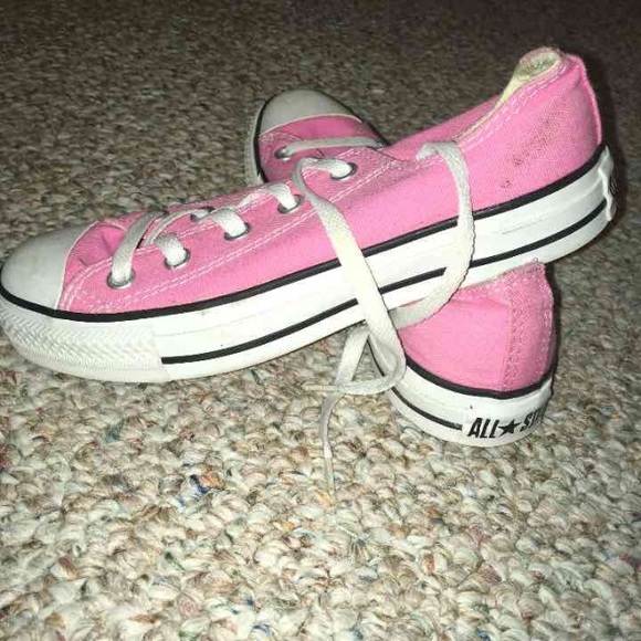 Pink Converse - Picture 2 of 3