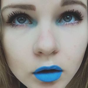 Meet your Posher, Kiki