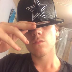 Meet your Posher, Cody