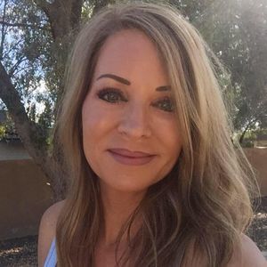 Meet your Posher, Stacy