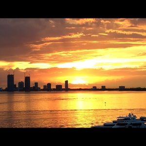 Meet your Posher, Desiree