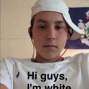 Meet your Posher, Cameron