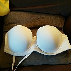 Wacoal strapless 38d red carpet bra