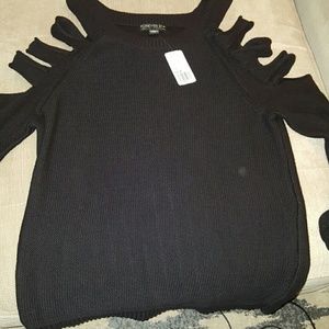 ⚡FINAL SALE ⚡ Forever 21  sweater with cut outs