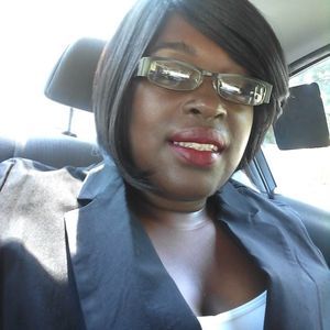 Meet your Posher, Donita