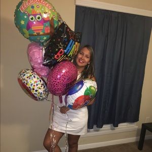 Meet your Posher, Laura