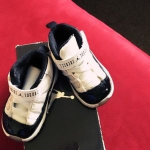 Size4 retro Jordan