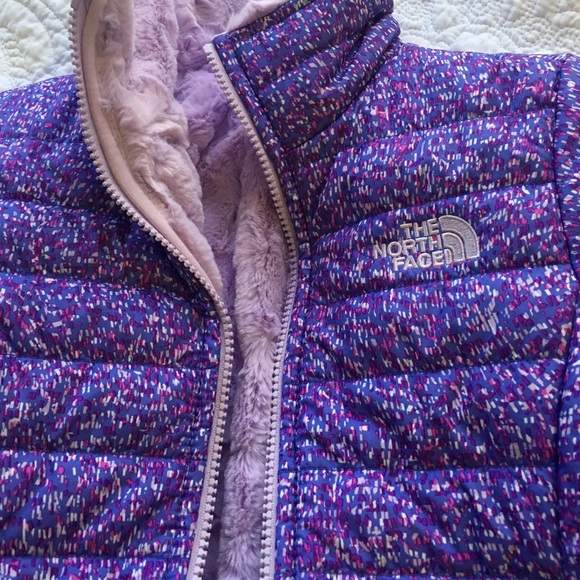 Youth size medium 10 -12 Northface jacket .
