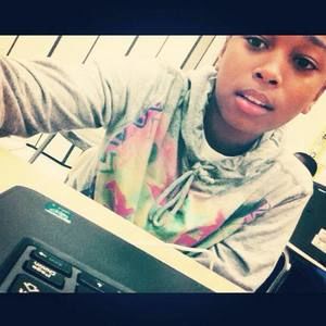 Meet your Posher, Justin