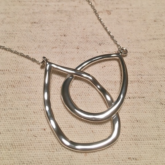 Necklace - Picture 2 of 3