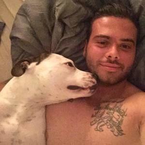 Meet your Posher, Hunter