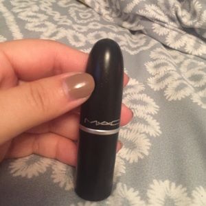 MAC Velvet Teddy used once