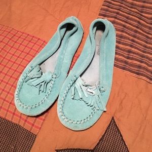 Minnetonka size 9 moccasins!