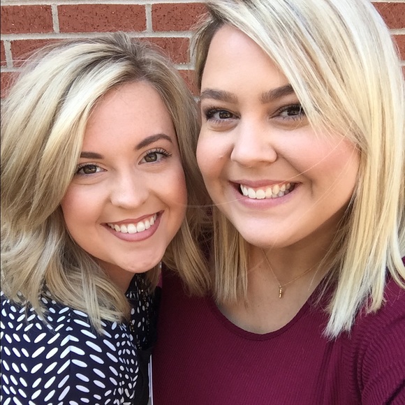 Meet your Posher, Emilee
