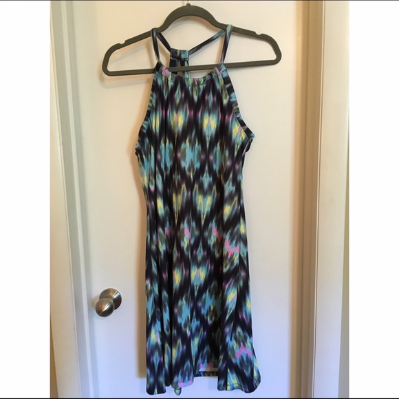 Athletic dress size L worn once, EUC