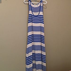 CUTE STRIPED MAXI DRESS