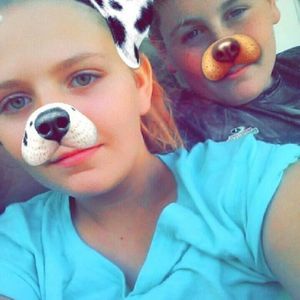 Meet your Posher, Levi