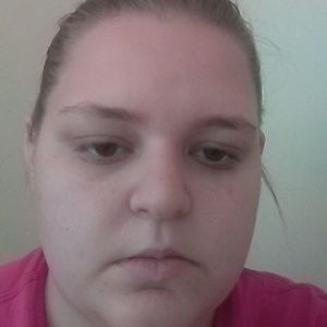 Meet your Posher, Kendra