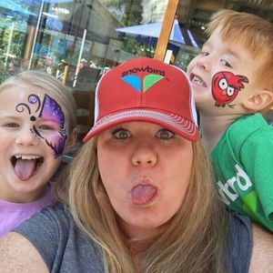 Meet your Posher, Robyn