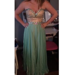 Prom dress