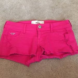 HOLLISTER HOT PINK JEAN SHORTS W/ INTENTIONAL RIPS