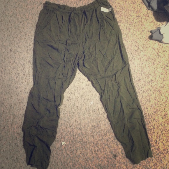Old navy army green pant
