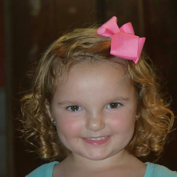 Meet your Posher, Whitney - Picture 1 of 1