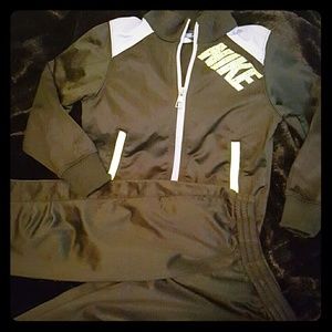 Nike warm up 2pc outfit