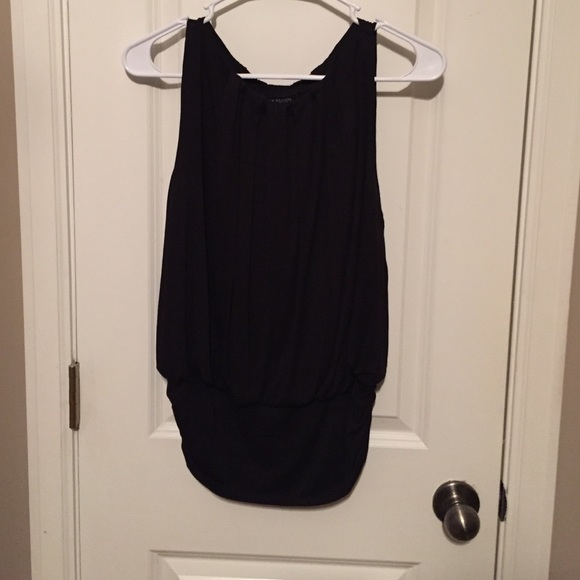 Sleeveless black top