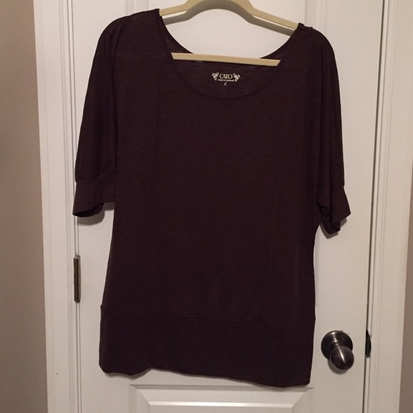 3/4 brown blouse