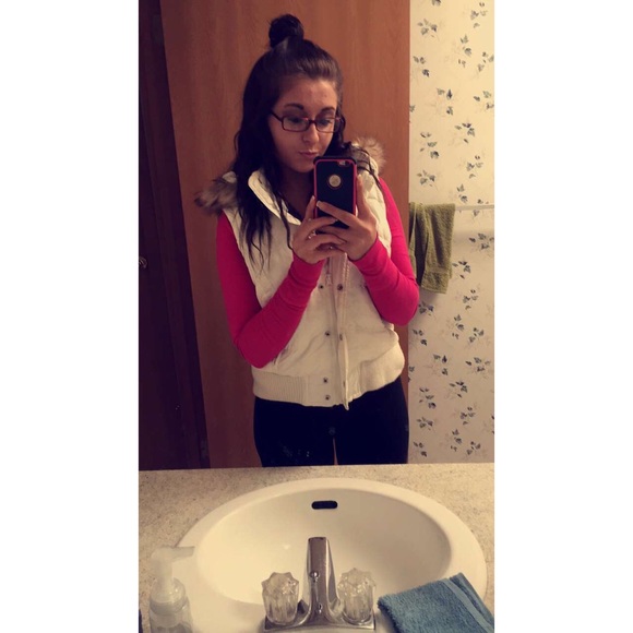 Meet your Posher, Bailey - Picture 4 of 4