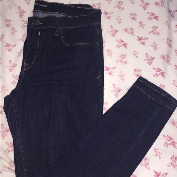📍ON SALE📍EXPRESS MIDRISE JEANS💙