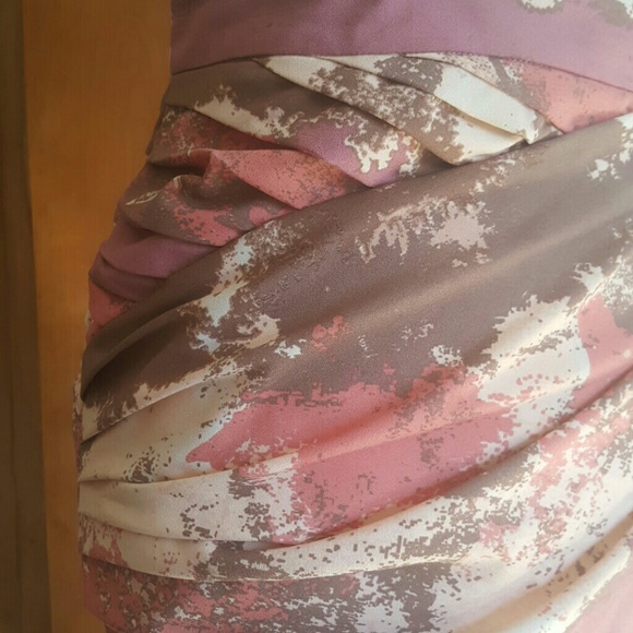 H & M ruched skirt - Picture 2 of 4