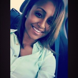 Meet your Posher, Melena