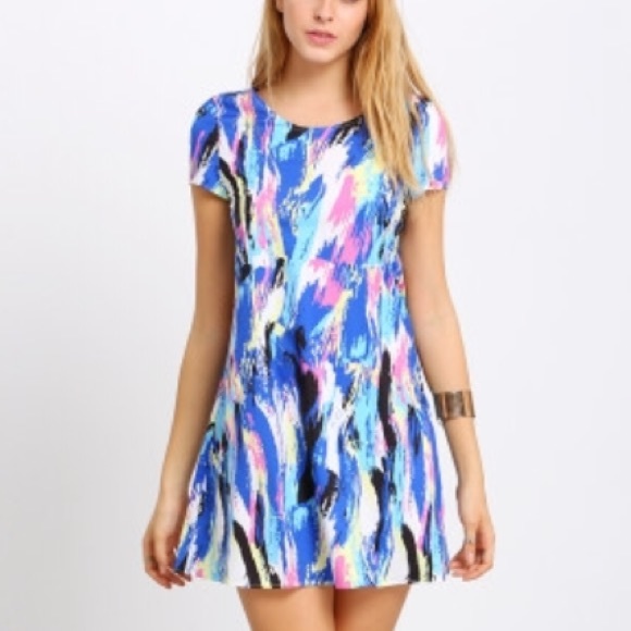 Printed shift dress