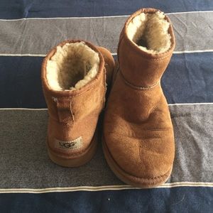 💯 authentic Ugg short boots