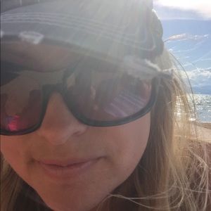 Meet your Posher, Mikey