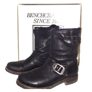 FRYE VERONICA BLACK "SHORTIE"
