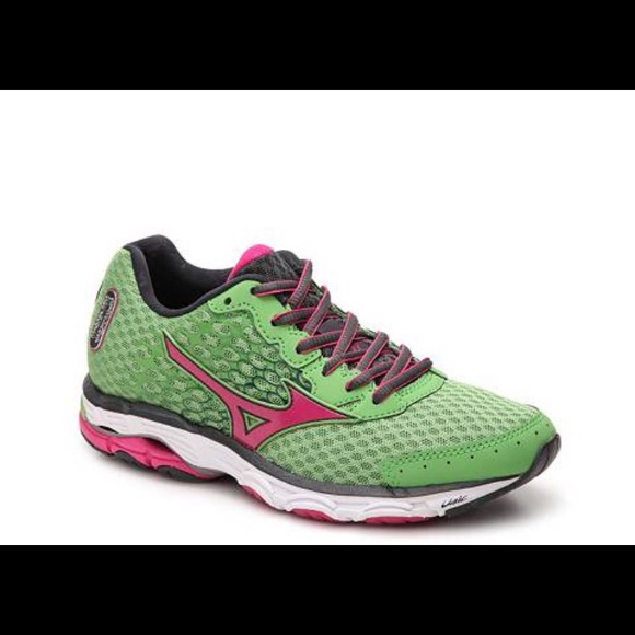 Price Drop! Mizuno Wave Inspire