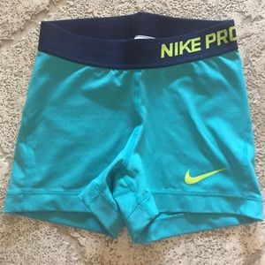 Turquoise Adult XS Nike Pro's