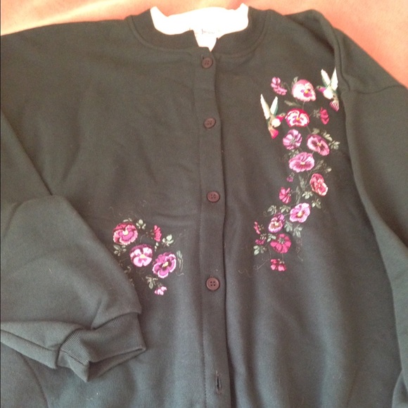 Dark green hummingbird and flower cover up