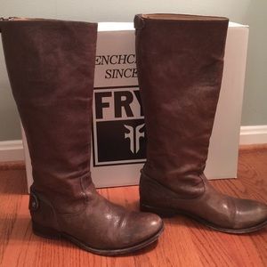 FRYE Melissa Button Back Zip Brown/Grey