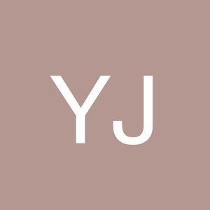 Meet your Posher, Yasmin