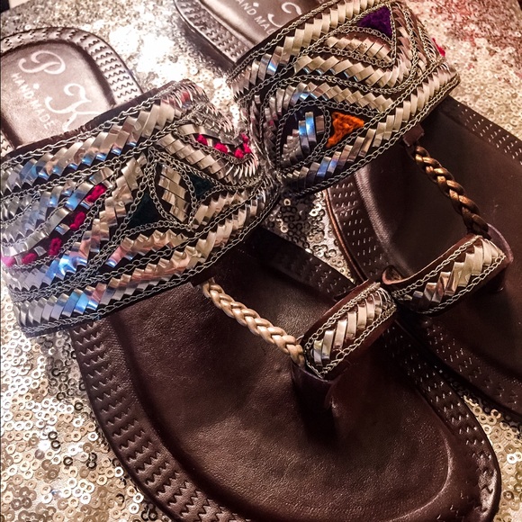 💕Sparkley Sandals✨ - Picture 3 of 3