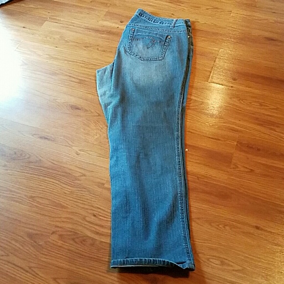 Jeans - Picture 2 of 2