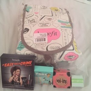Benefit travel bag with brand new make up 💋